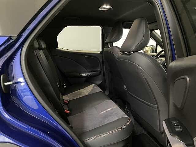 Lexus LBX Hybrid 4WD Cool