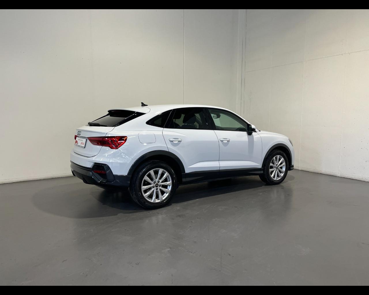 AUDI Q3 SPORTBACK 35 TDI S-TRONIC BUSINESS PLUS