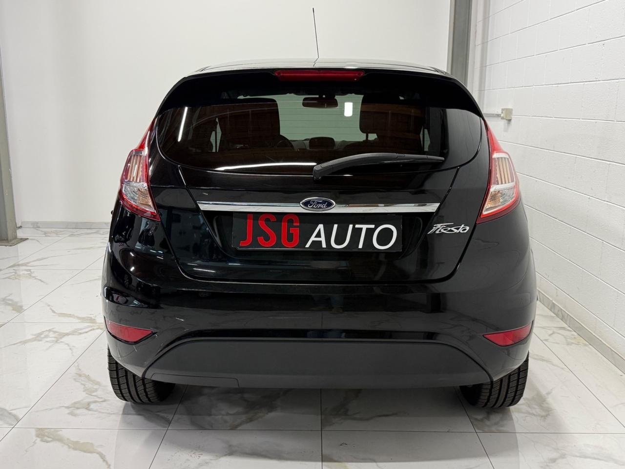 Ford Fiesta 1.4 5p. Bz.- GPL Titanium