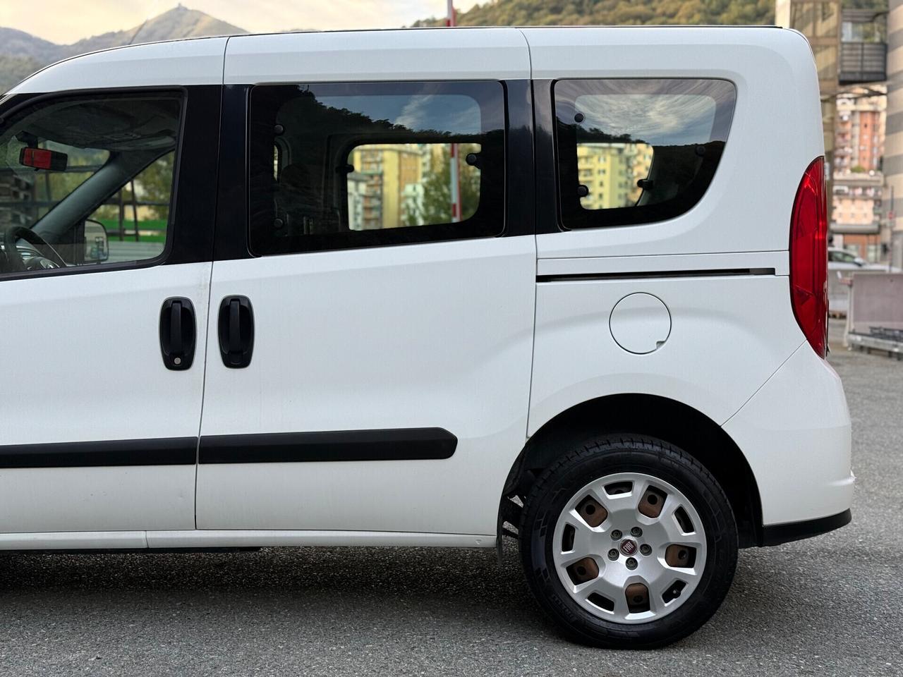 FIAT DOBLO 1.6 MJT 120cv 7 POSTI EURO 6D PERFETTA