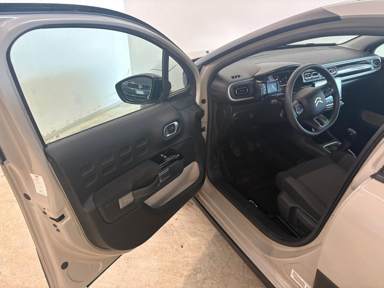 Citroen C3 1.2 puretech Shine Pack s&s 83cv