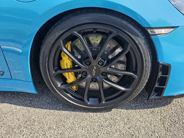 PORSCHE Cayman 718 Cayman 4.0 GT4