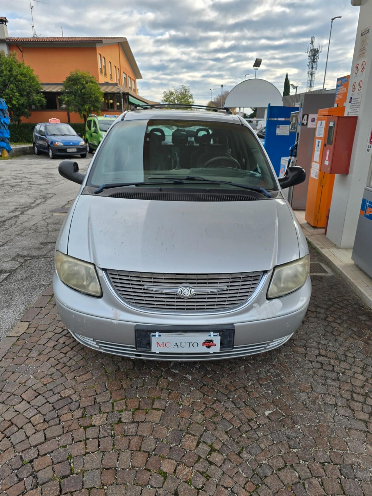 Chrysler Voyager 2.5 CRD cat SE con 342.000km