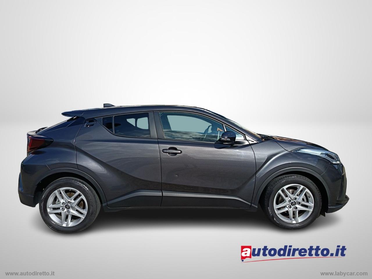 TOYOTA C-HR 1.8 Hybrid E-CVT Business