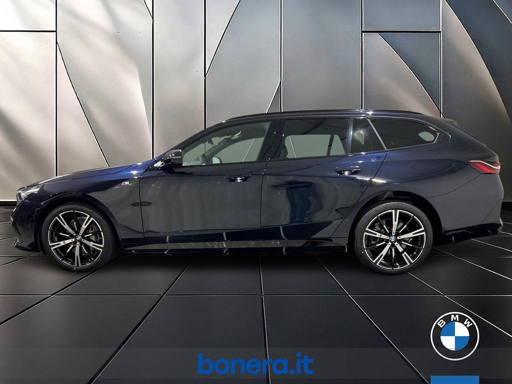 BMW i5 Touring xDrive40