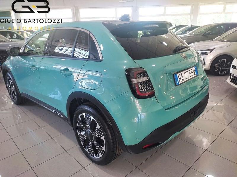 FIAT 600 1.2 Hybrid 145cv La Prima