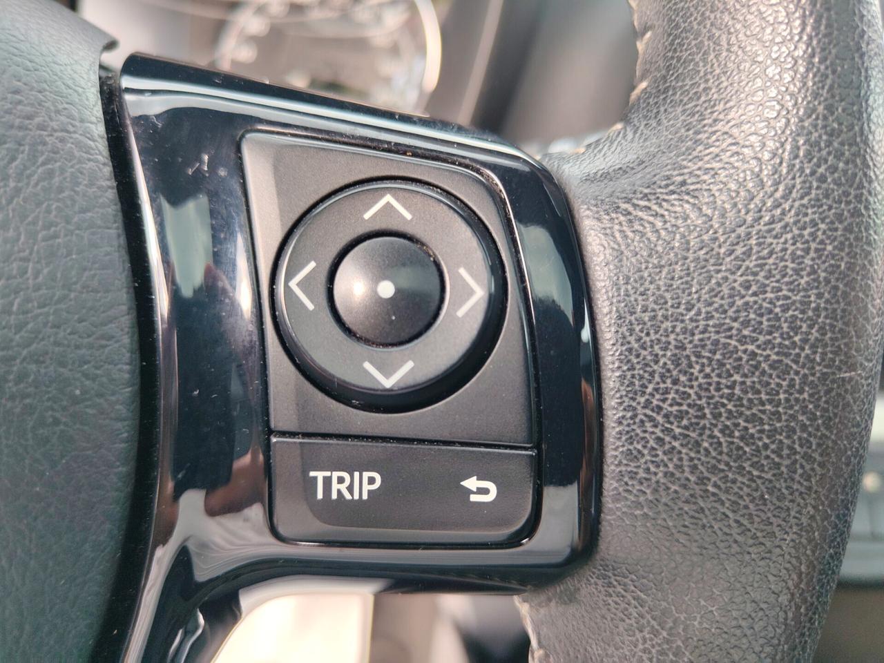 Toyota Yaris HYBRID LOUNGE TETTO PANORAMICO **SOLO 92000KM ** PREZZO REALE