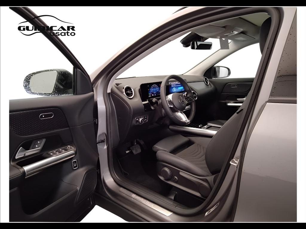 Mercedes-Benz GLA-H247 2023 - GLA 200 d Progressive Advanced auto