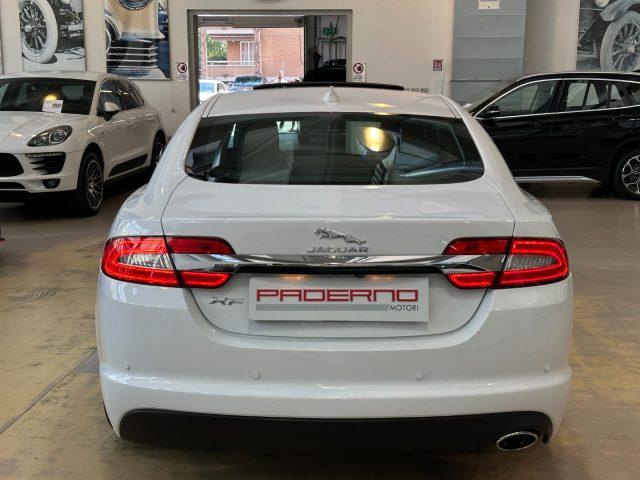 JAGUAR XF 2.2 D 200 CV Luxury - 18" - Tetto - Camera-Keyless