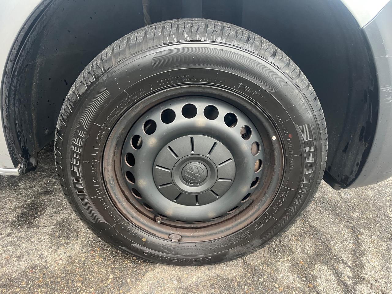 Volkswagen T6 Caravelle 2.0 TDI FWD 9 Posti