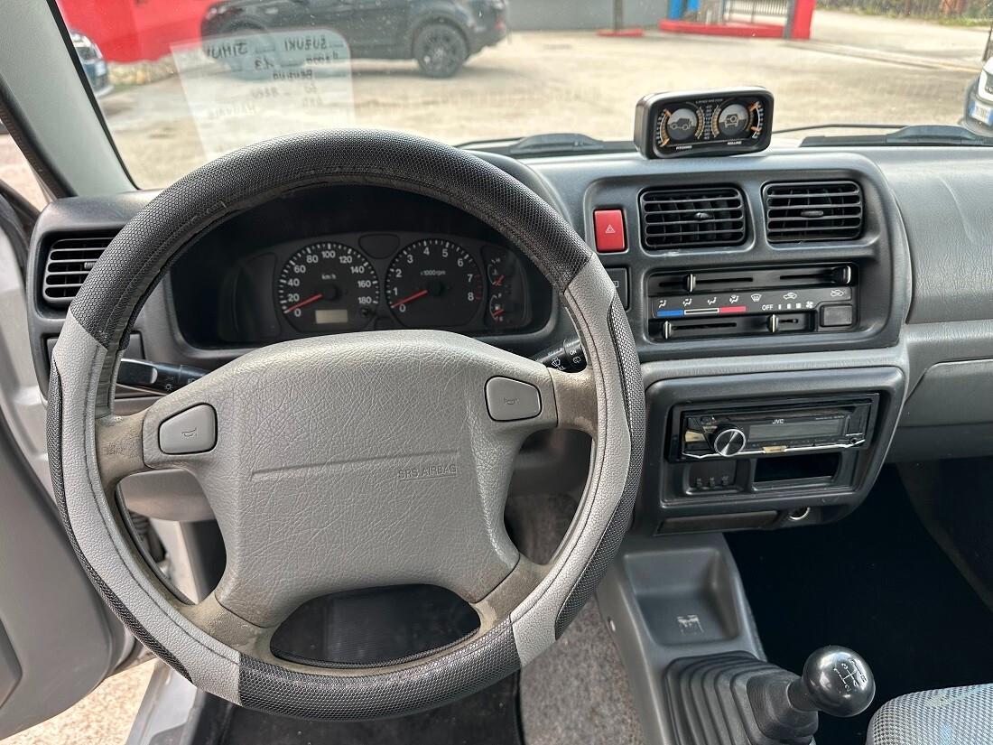 Suzuki Jimny 1.3i 16V cat 4WD JLX