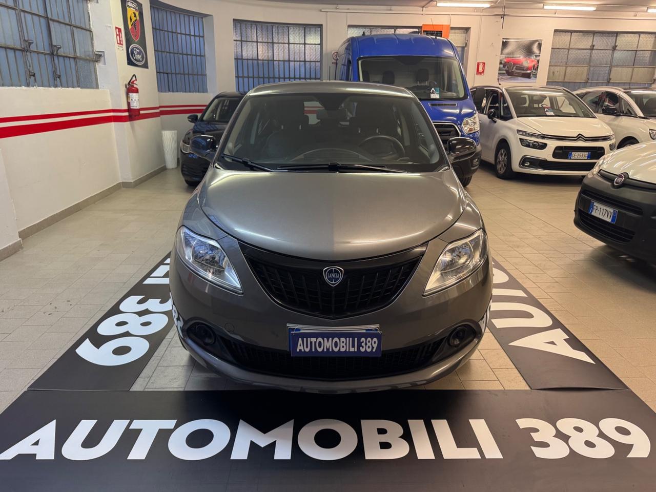 Lancia Ypsilon 1.0 FireFly 5 porte S&S Hybrid Silver Plus