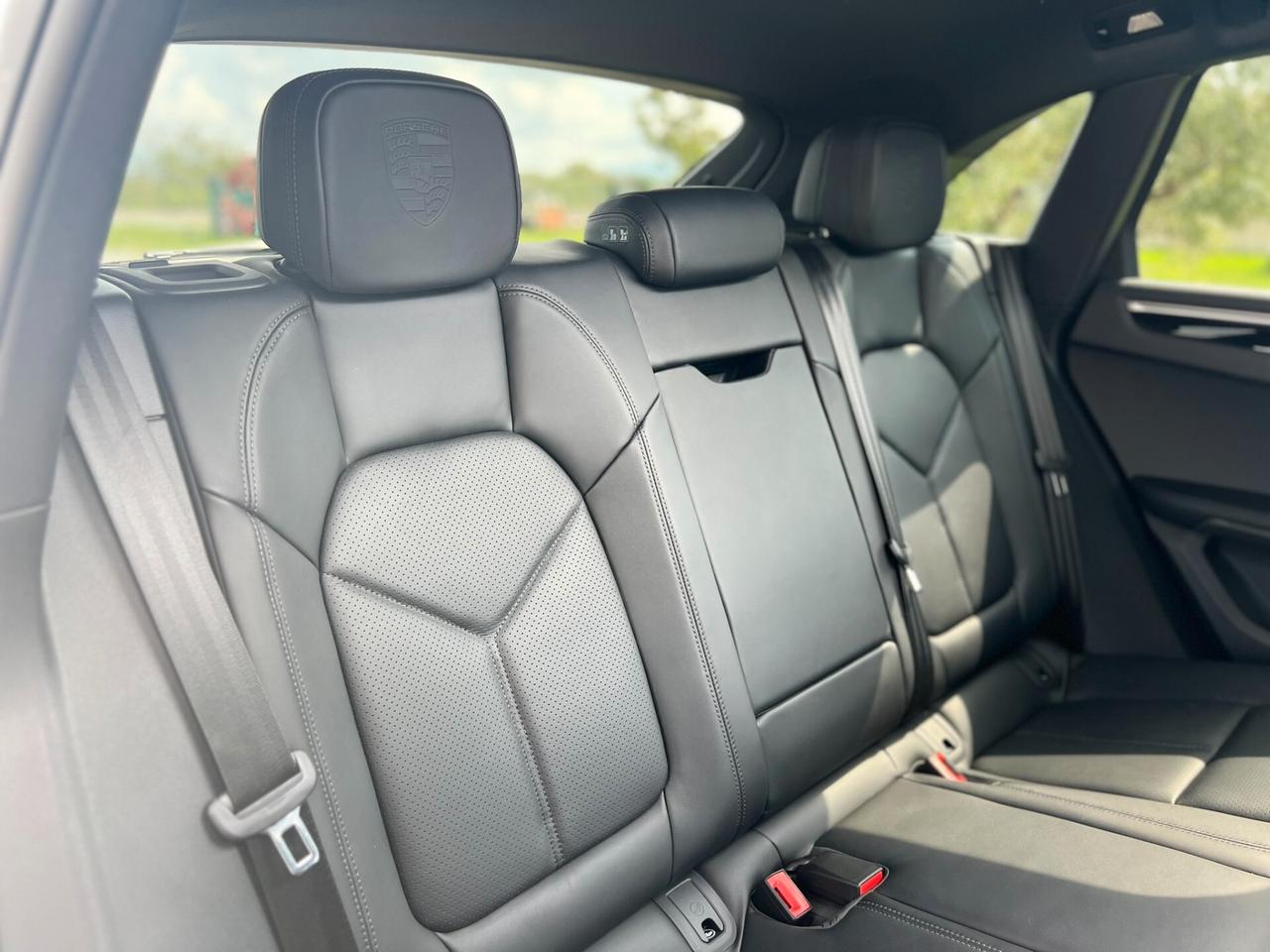 Porsche Macan 2.0 265cv PDK UNICOPROPRIETARIO IVA ESPOSTA
