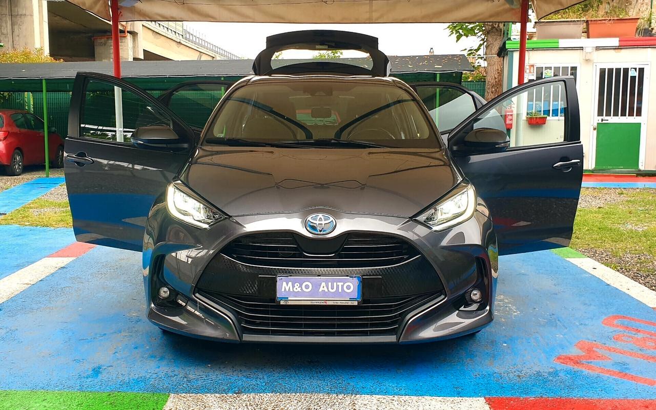 TOYOTA YARIS 1.5 BENZINA/HYBRID DICEMBRE 2022.FULL OPTIONAL