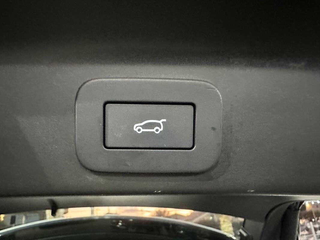 Jaguar F-Pace 2.0d i4 mhev S awd 204cv auto