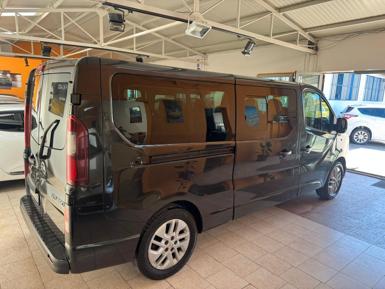 Opel Vivaro 29 1.6 BiTurbo S&S EcoFLEX PL-TN Combi Sport