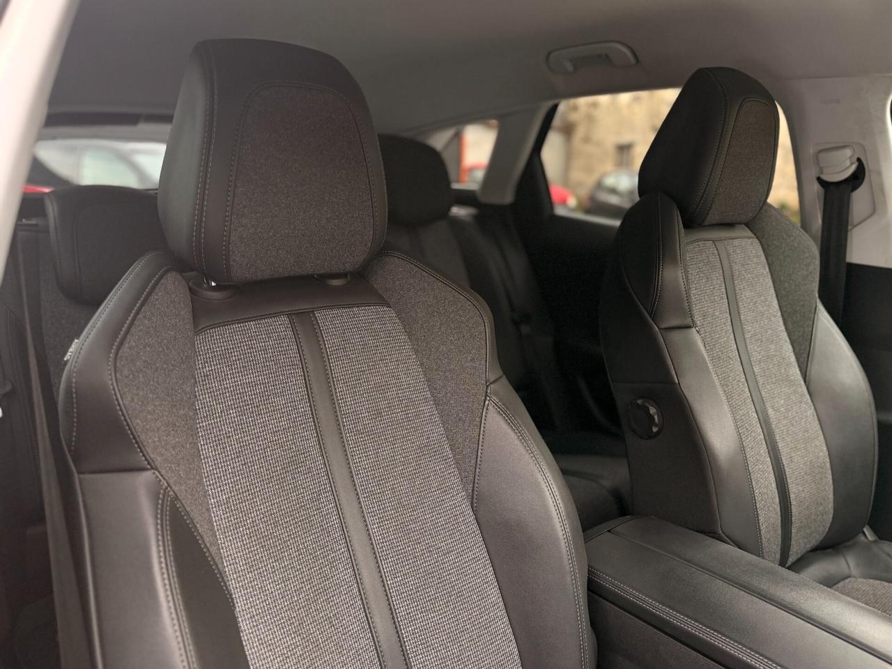 Peugeot 3008 Allure Pack EAT8