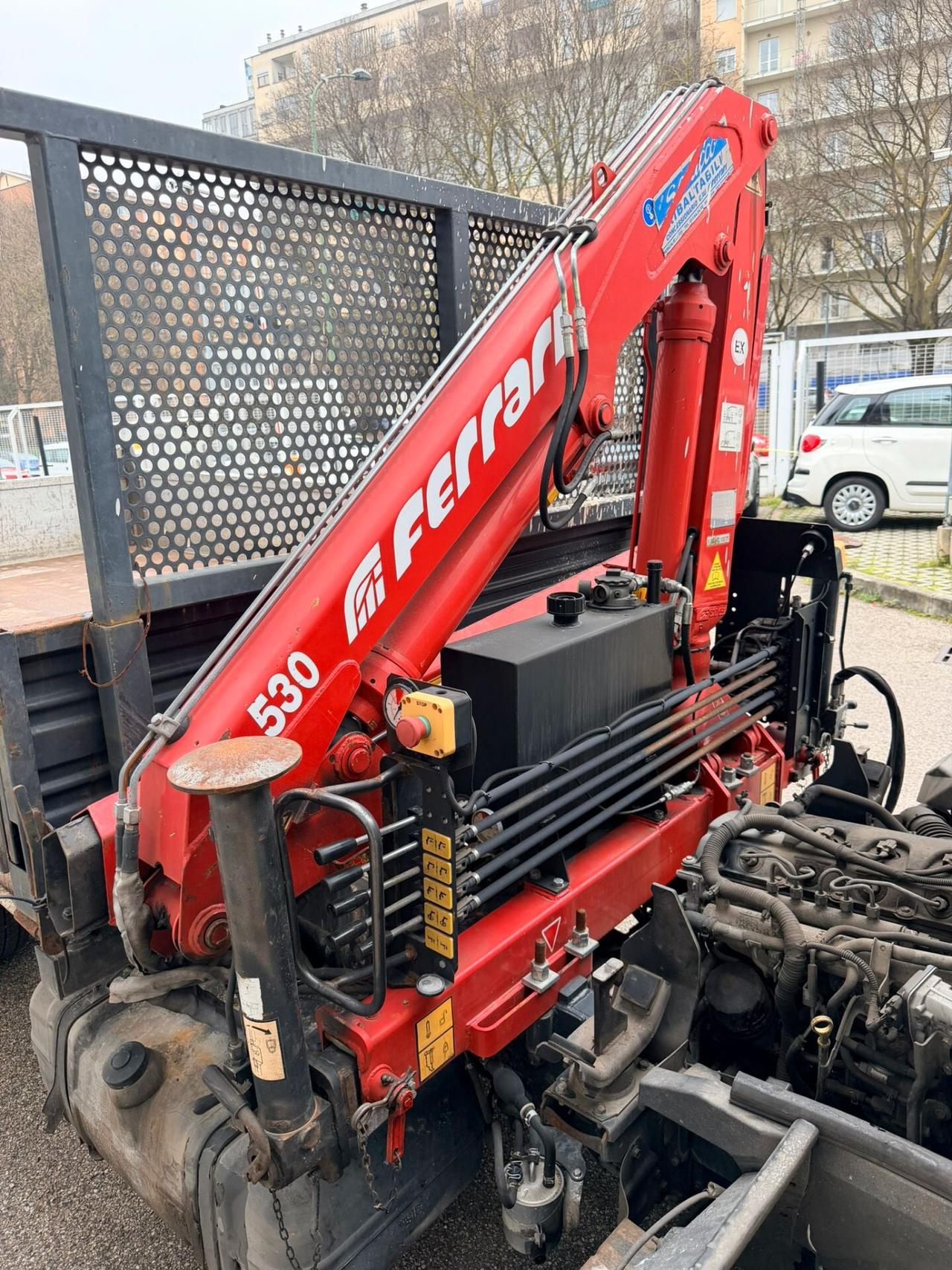 CABSTAR GRU E RIBALTABILE MOTORE ROTTO