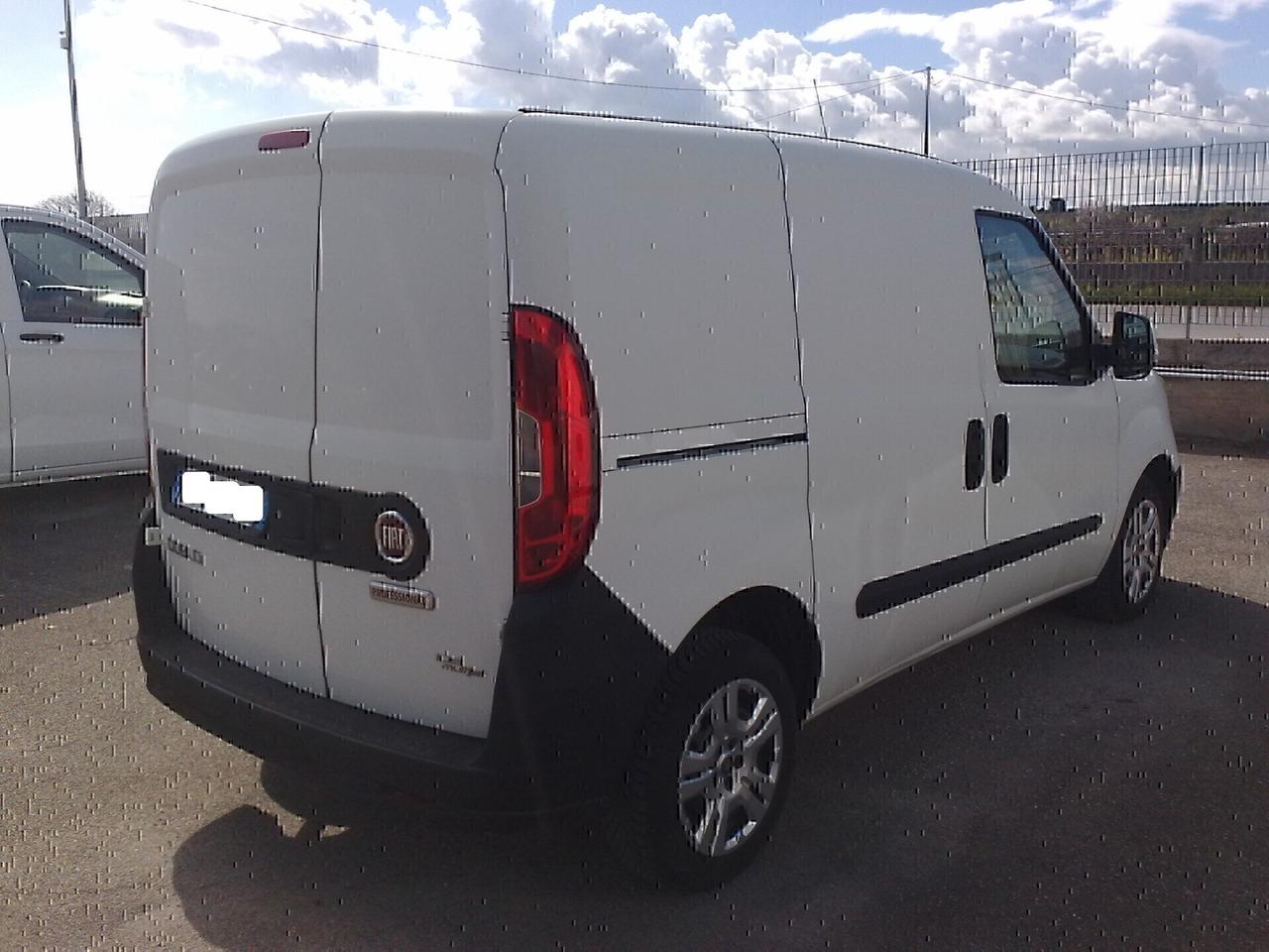 Fiat Doblo 1.6mjet 105cv FURGONE - 2016