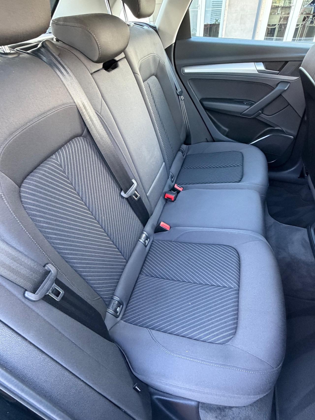 Audi Q5 40 TDI 204 CV quattro S tronic Business Advanced