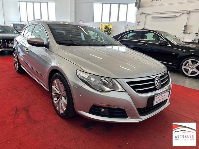 VOLKSWAGEN - Passat Passat 2.0 tdi Dpf NEOPATENTATI