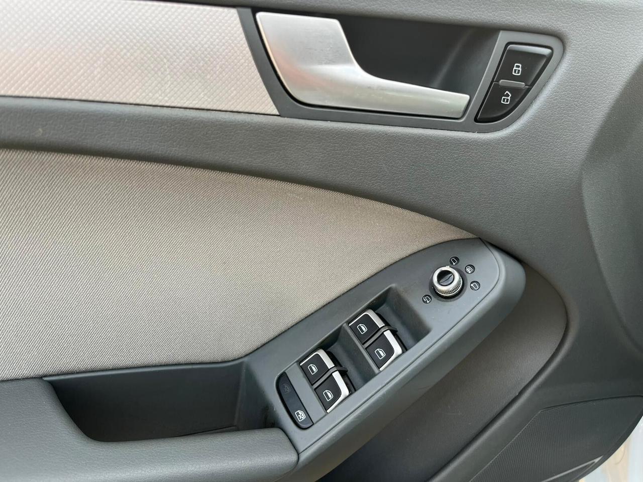 Audi A4 Avant 2.0 TDI - PERFETTA - 2012