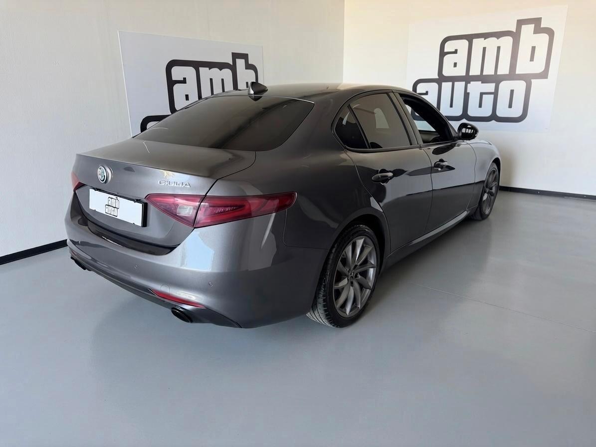 Alfa Romeo Giulia 2.0 Turbo 200 CV AT8 Sprint