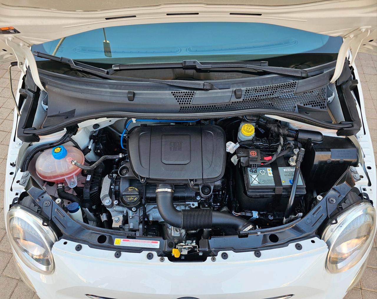 Fiat 500 1.0 Hybrid Dolcevita