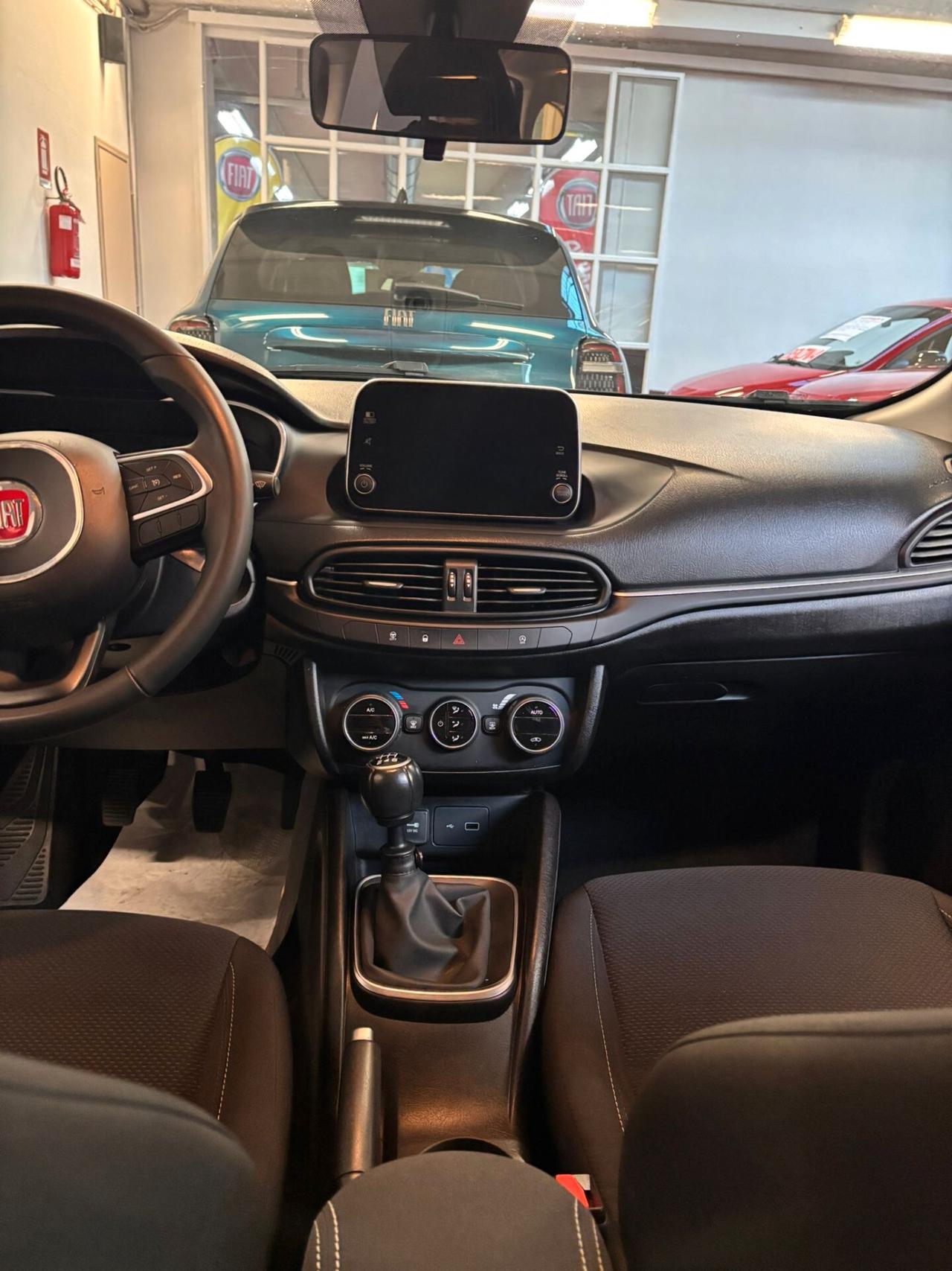 Fiat Tipo 1.6 Mjt S&S SW Lounge