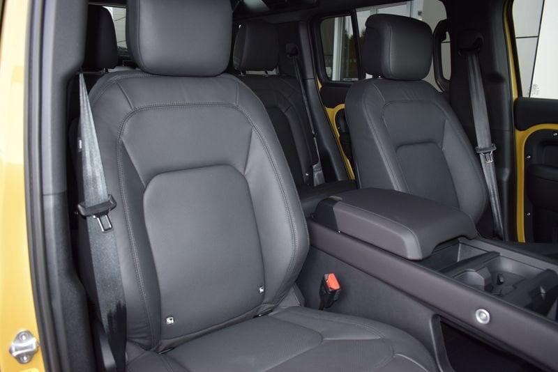 Land Rover Defender D350 AWD Auto 110 Trophy Edition Deep Sandglow