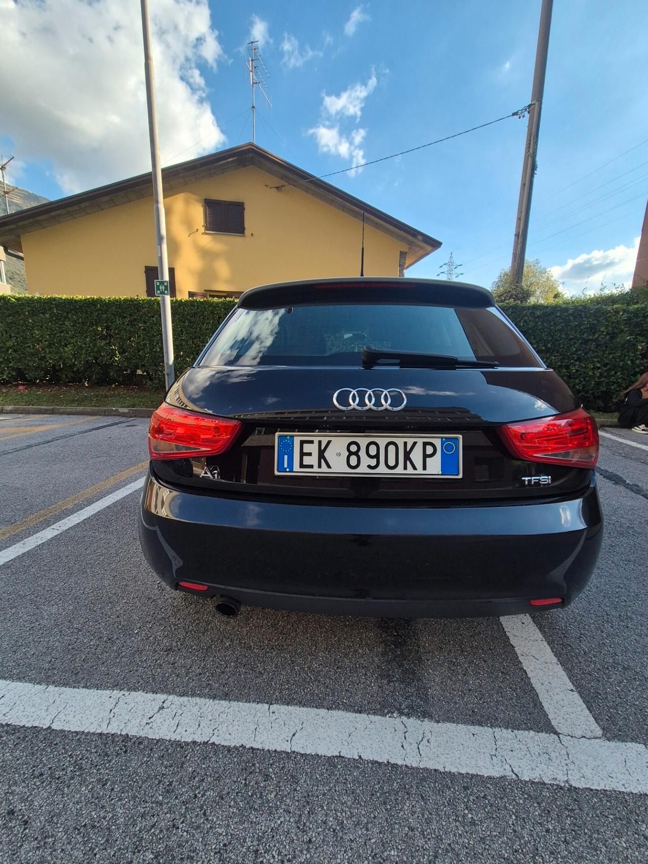 Audi A1 SPB 1.2 TFSI Ambition neo patentati