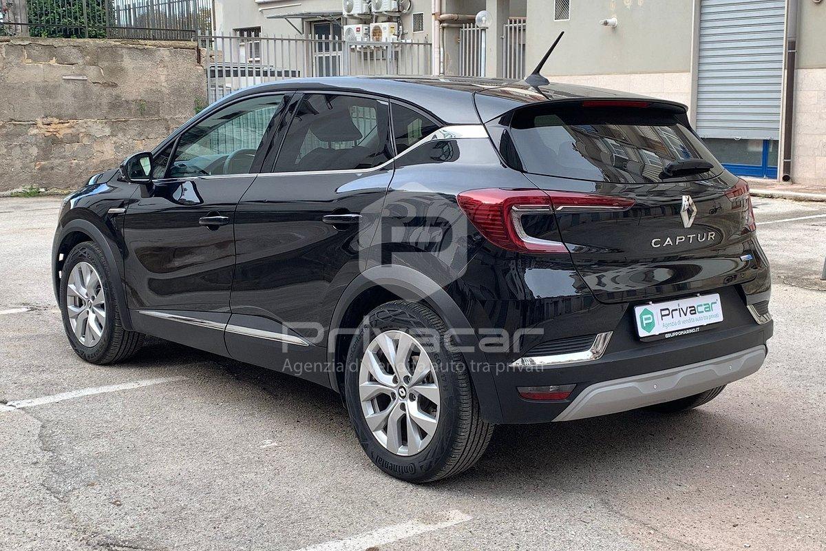 RENAULT Captur Full Hybrid E-Tech 145 CV Intens