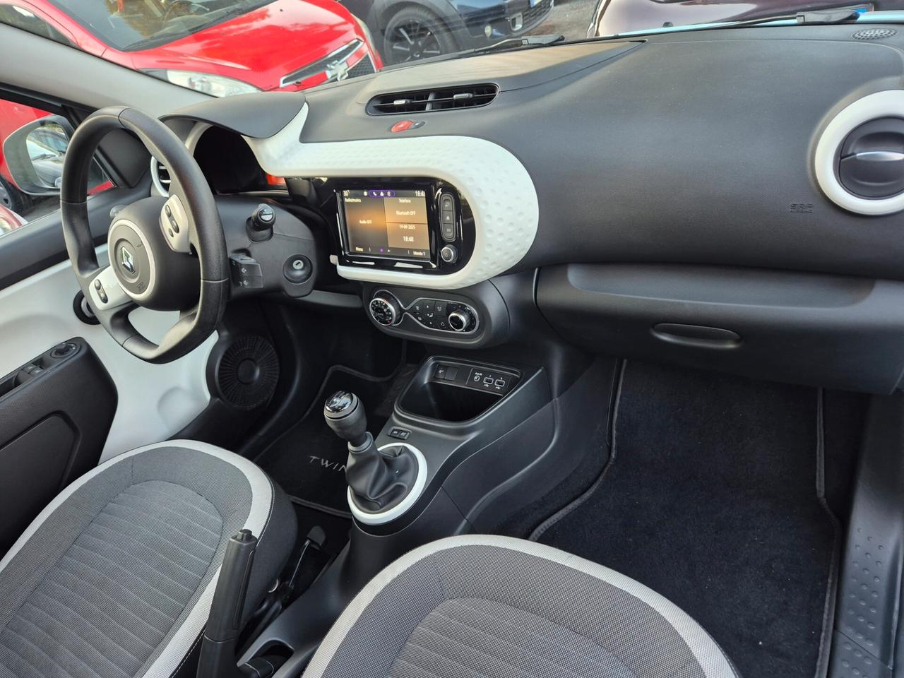 Renault Twingo TCe 90 CV EDC Openair