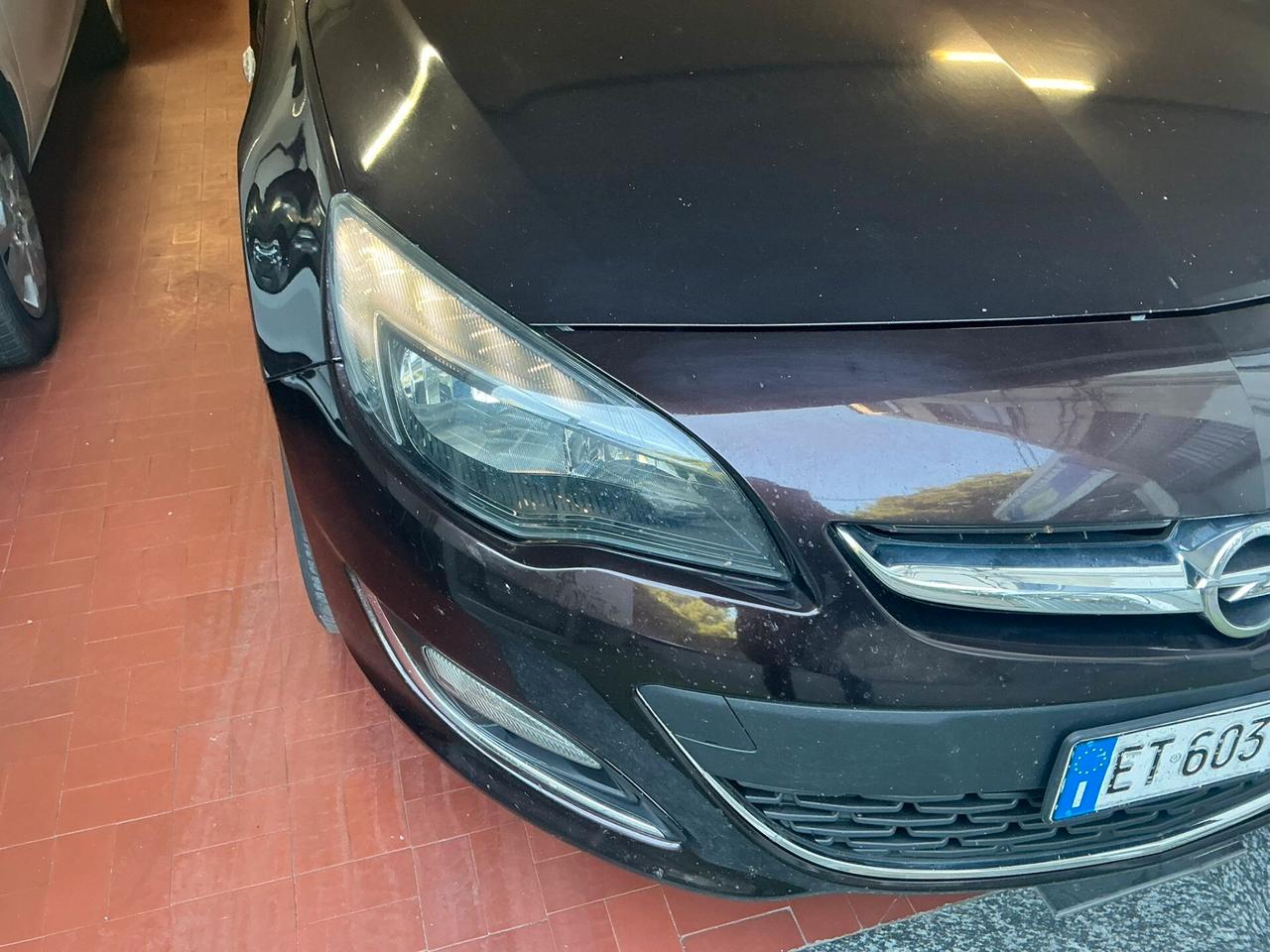 Opel Astra 1.7 CDTI 110CV Sports Tourer Cosmo