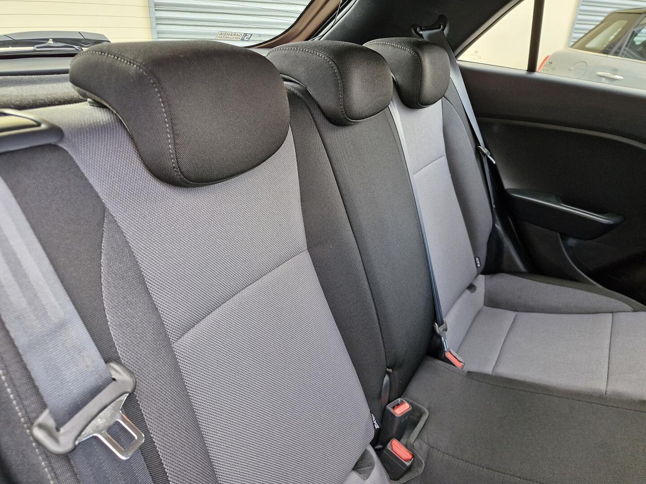 HYUNDAI I20 1.2 CONNECTILNE 75CV ANNO 10/2019