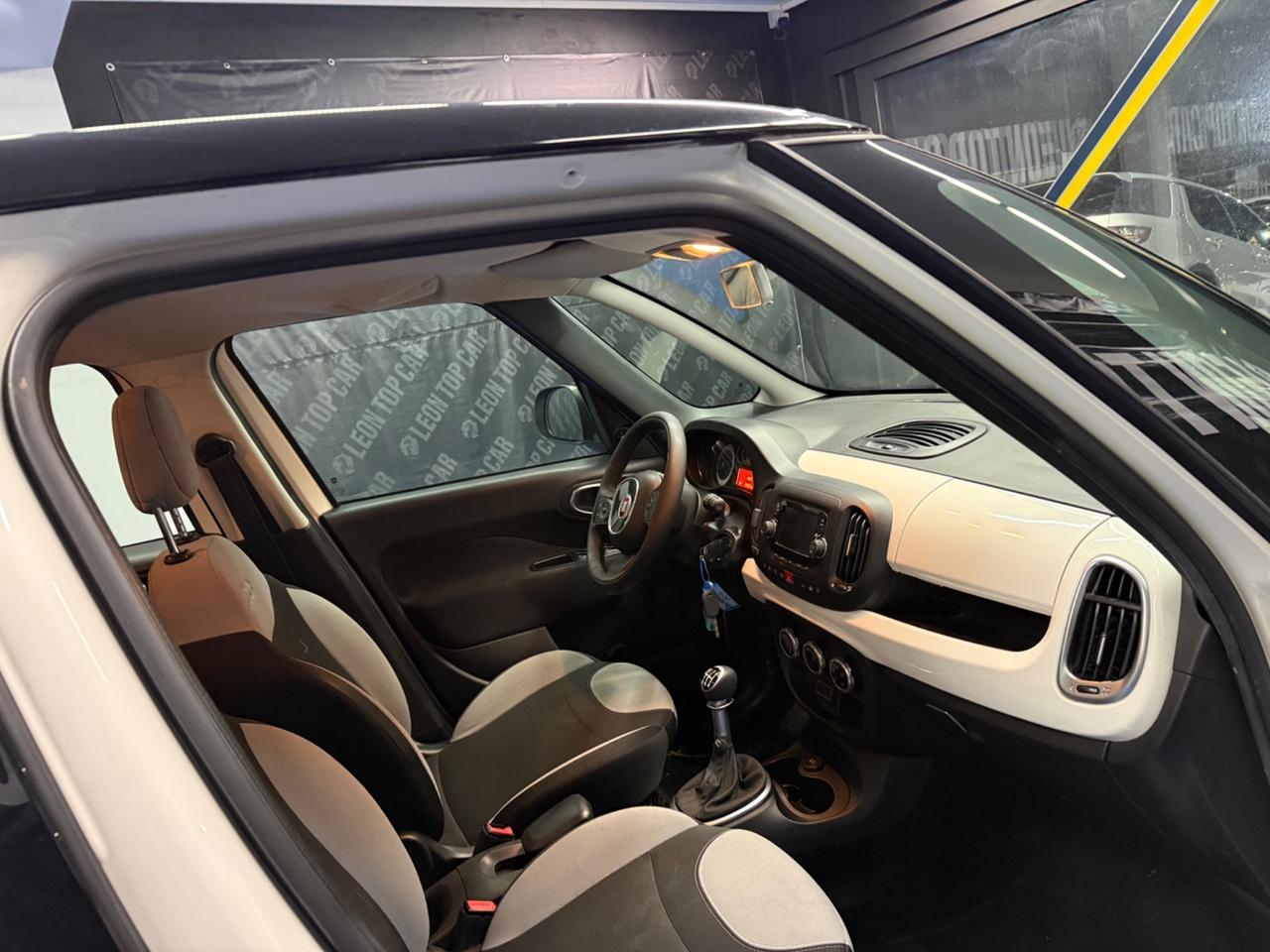 Fiat 500L 1.6 Multijet 120 CV 2017 garantita 12 mesi