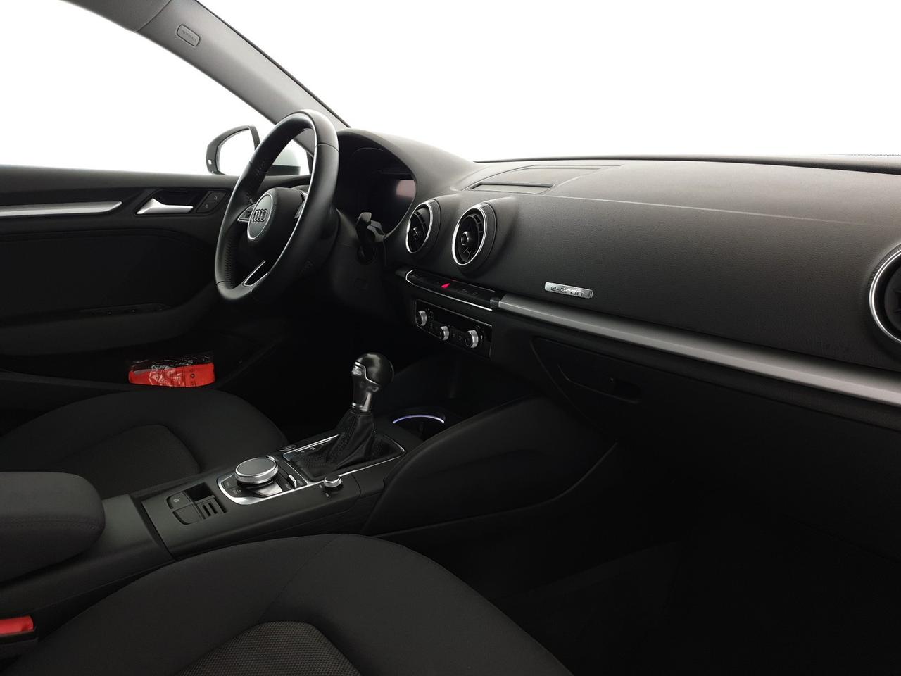 Sportback 40TFSIe 204CV S tronic Admired