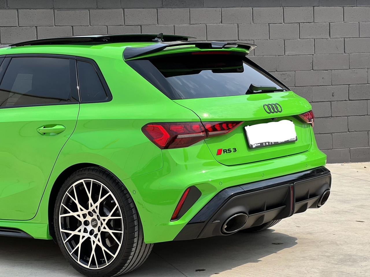 Audi RS3 SPB TFSI quattro S tronic performance