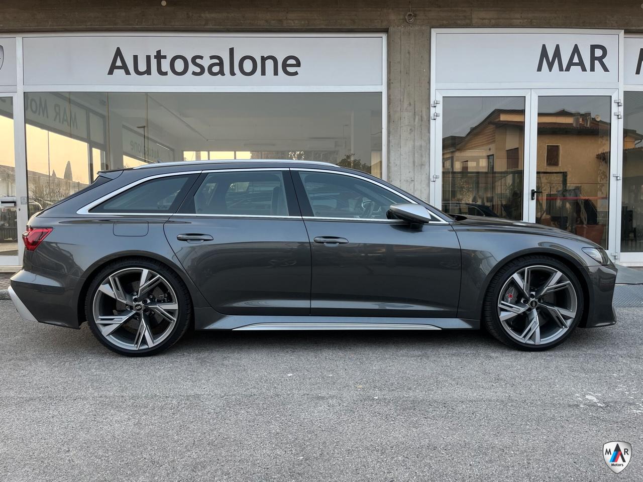 Audi RS6 Avant 4.0 TFSI V8 quattro tiptronic
