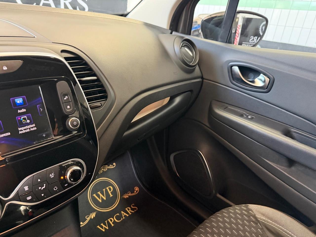 Renault Captur dCi 8V 90 CV EDC Initiale Paris