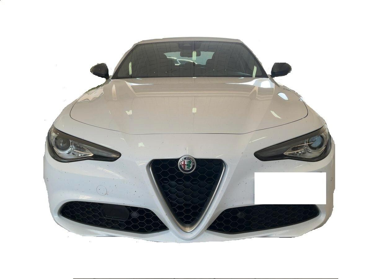 Alfa Romeo Giulia 2.2 DIESEL 180 CV SUPER KM38000 UFFICIALE ITALIANA UNICO PROPRIETARIO+BIXENO+NAVI+PELLE
