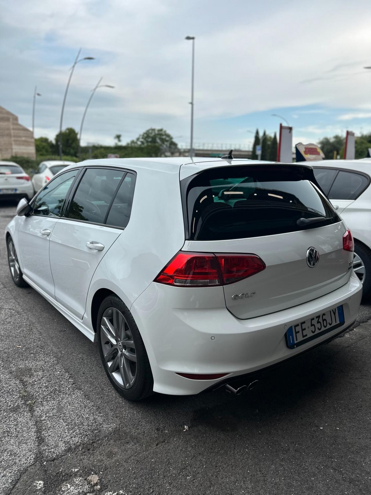 Volkswagen Golf Variant 1.4 TSI 125 CV R-Line Pack