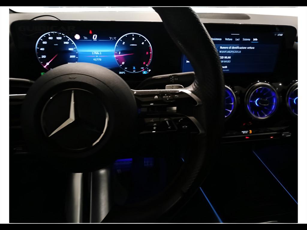 Mercedes-Benz Classe B - W247 2023 - B 180 d AMG Line Advanced Plus auto