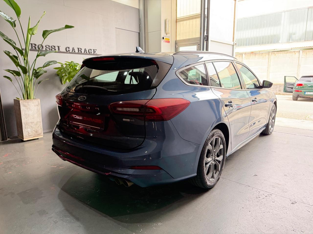 Ford Focus 1.0 EcoBoost Hybrid 125 CV SW ST-Line