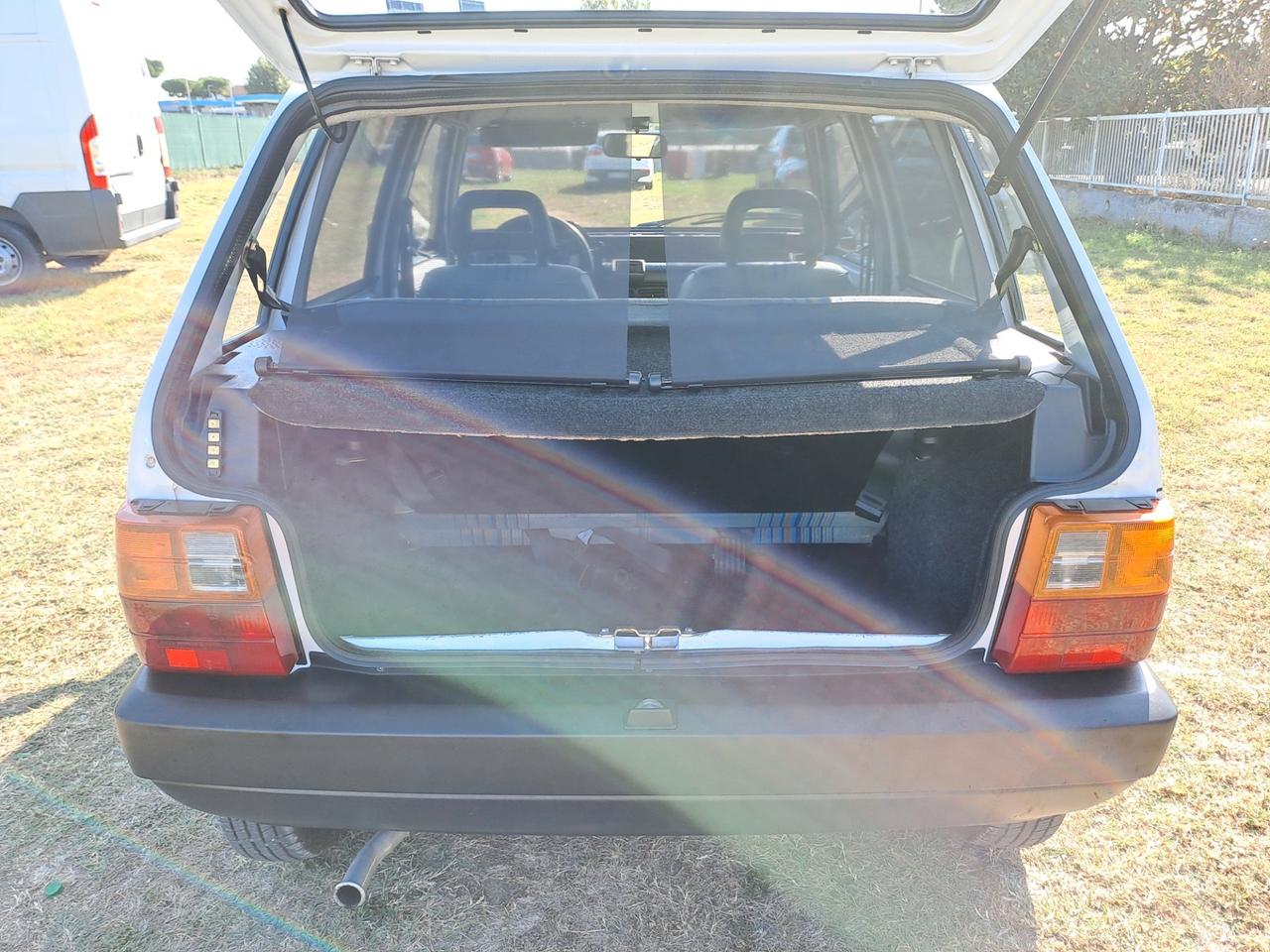 FIAT UNO STING 9.0 Benzina