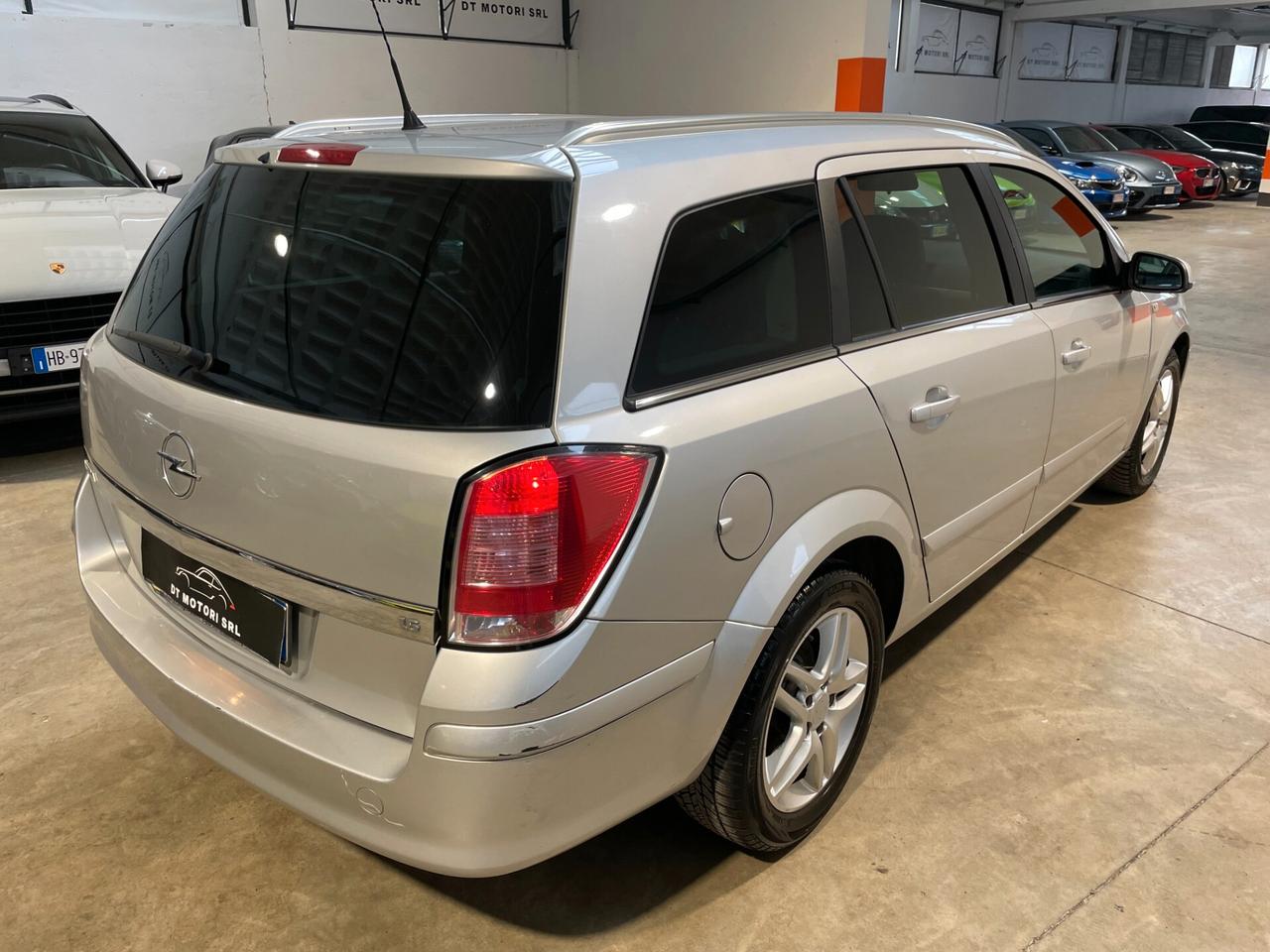 Opel Astra 1.6 16V VVT Station Wagon - UNICO PROP.