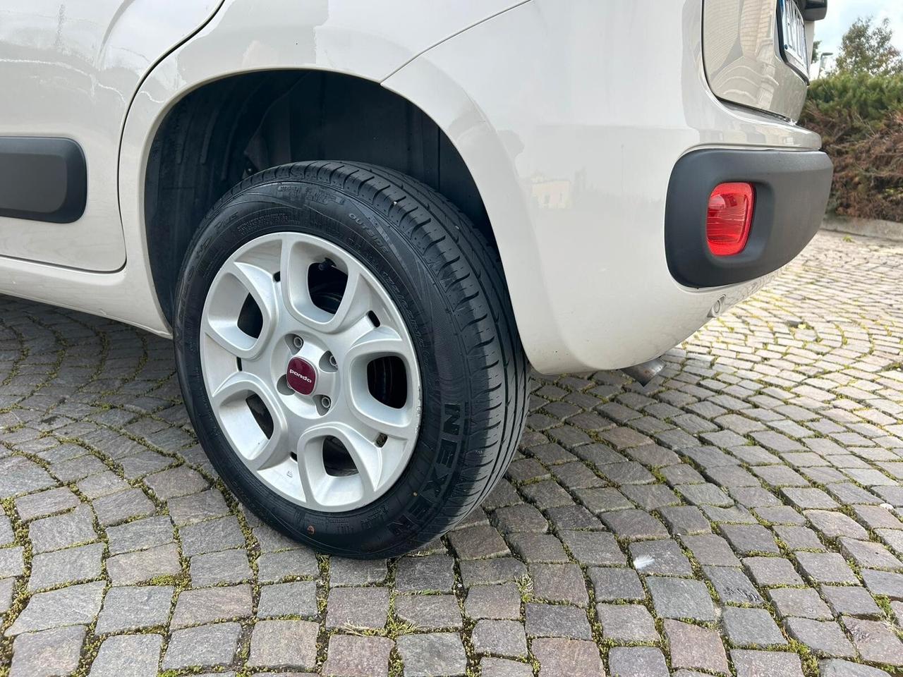 Fiat Panda 0.9 Benzina - Metano Lounge