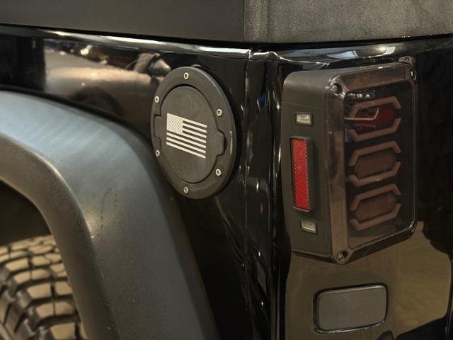 JEEP Wrangler Unlimited 2.8 CRD Sport Auto