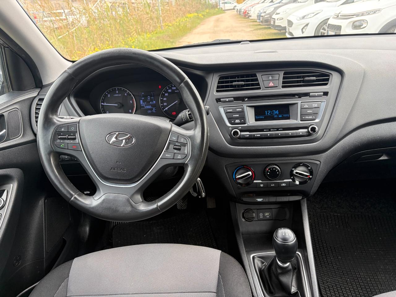 HYUNDAI I20 1.1 CRDI ANNO 2017 134.000 KM GARANTITA