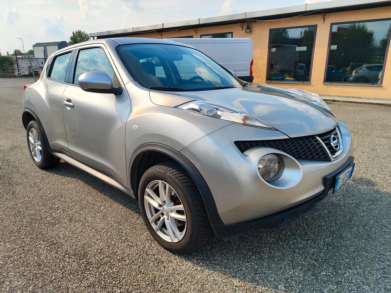 Nissan Juke 1.6 Visia Euro 5